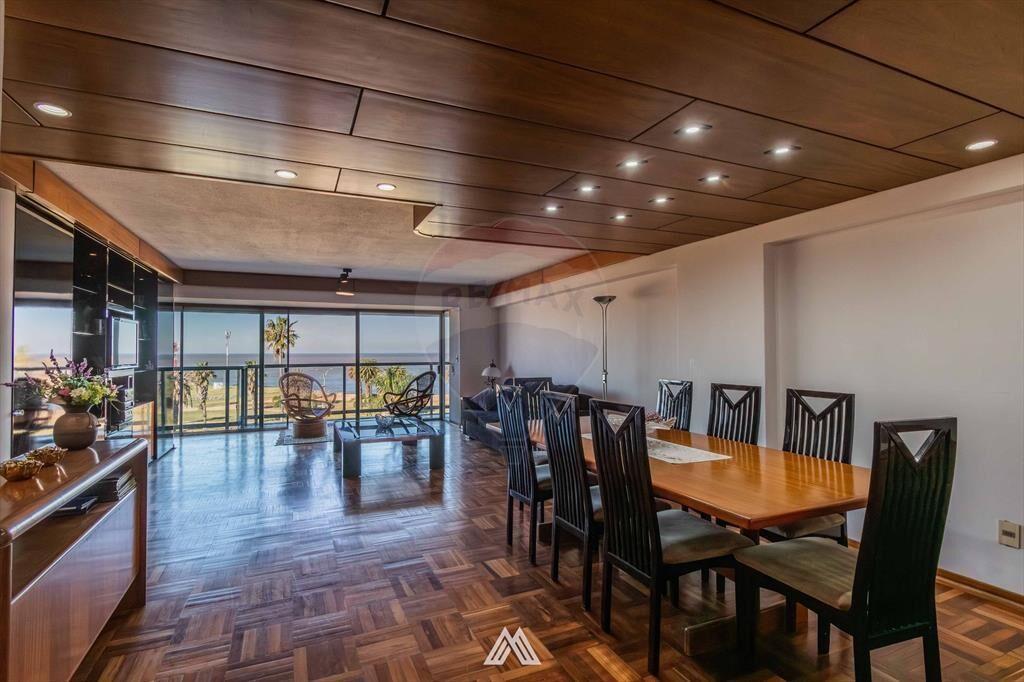 VENTA APTO 4 DORM 4 BAÑOS PUNTA CARRETAS GJE DOBLE
