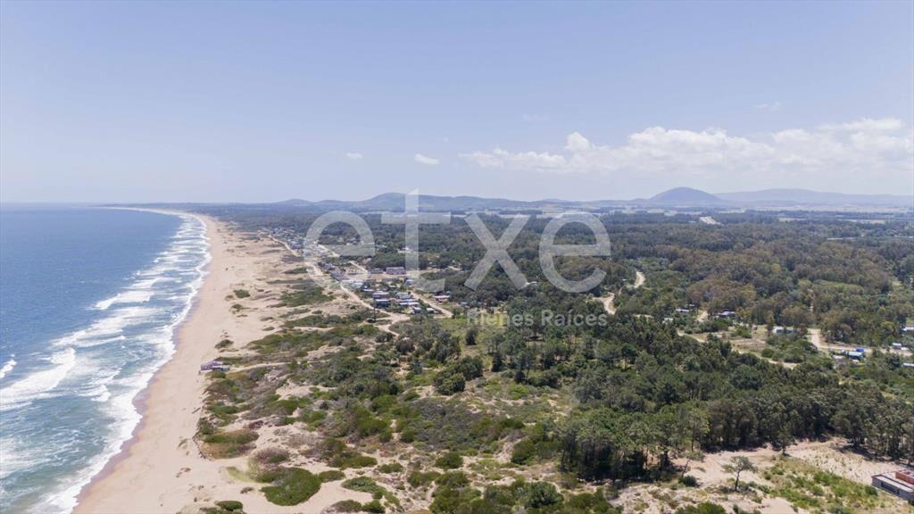 Terreno en Venta Primera Línea Ocean Park...
