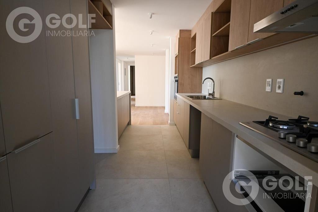 Apartamento en Carrasco Barrio Parques , San Nicolas 3 Do