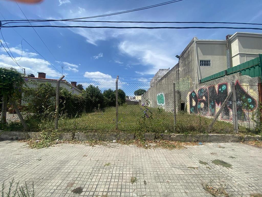 Venta terreno de 471 m² en La Blanqueada