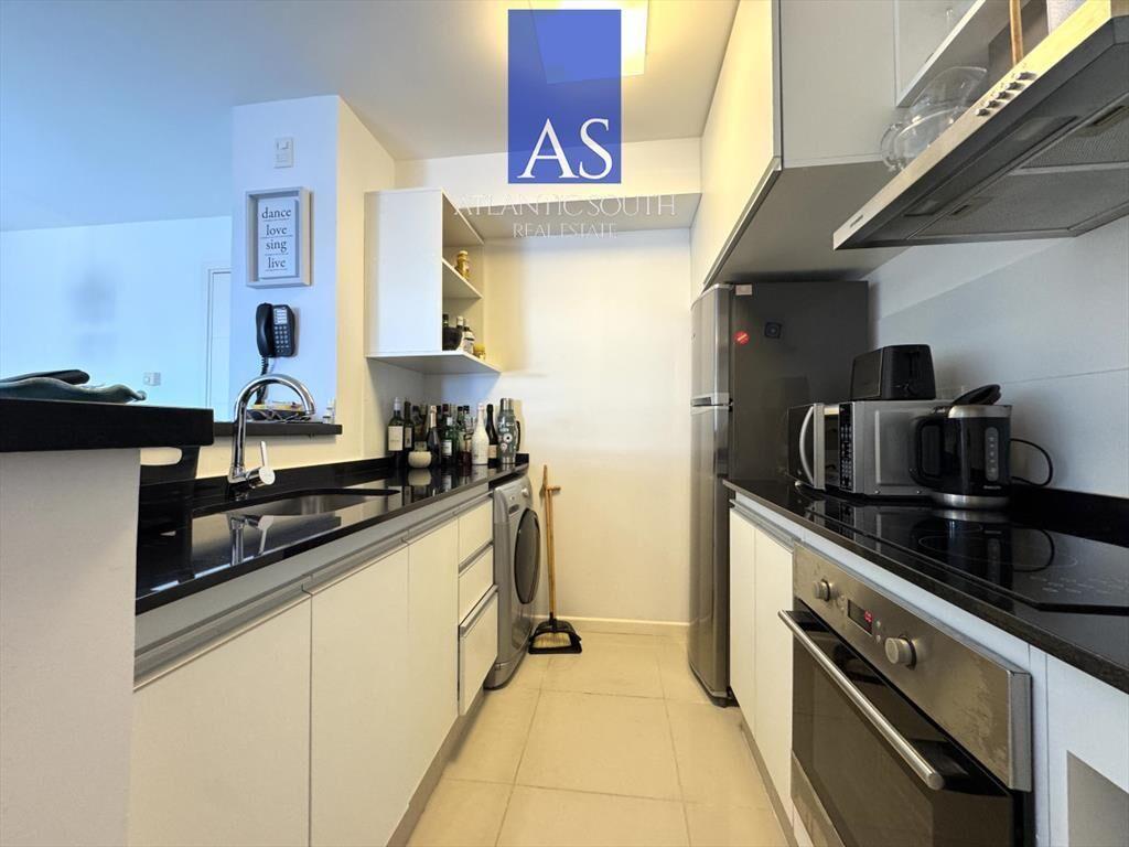 Apartamento de 2 dormitorios en Torre con