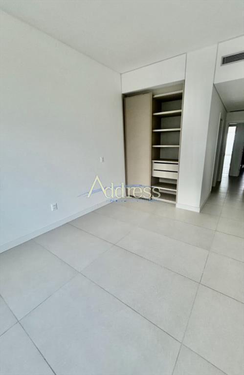 A estrenar apartamento en Le Parc IV