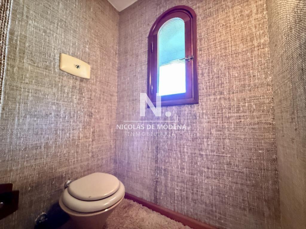 Vende Casa en Lugano de 4 dormitorios en Punta