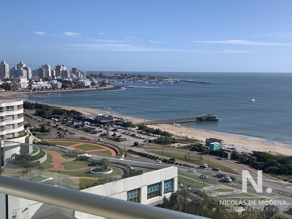 SEASONS TOWER PISO ALTO ALQUILER MANSA PARADA 3