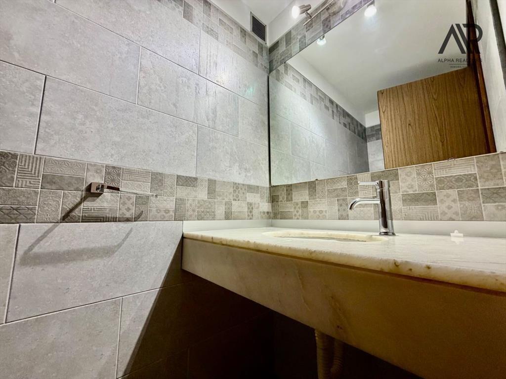 Apartamento en venta c/ cochera en Nuevo Cantegril