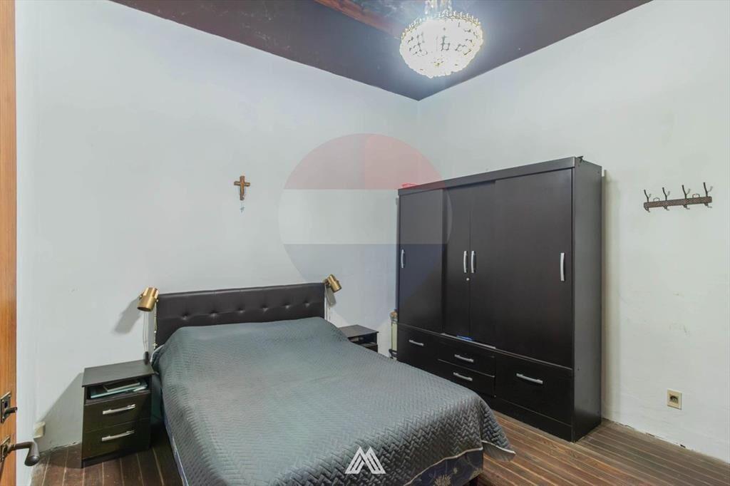 VENTA CASA TRES DORMITORIOS y FONDO