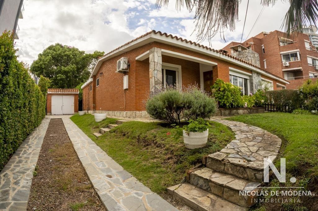 casa 3 dormitorios y dependencia cerca del mar Punta del Es