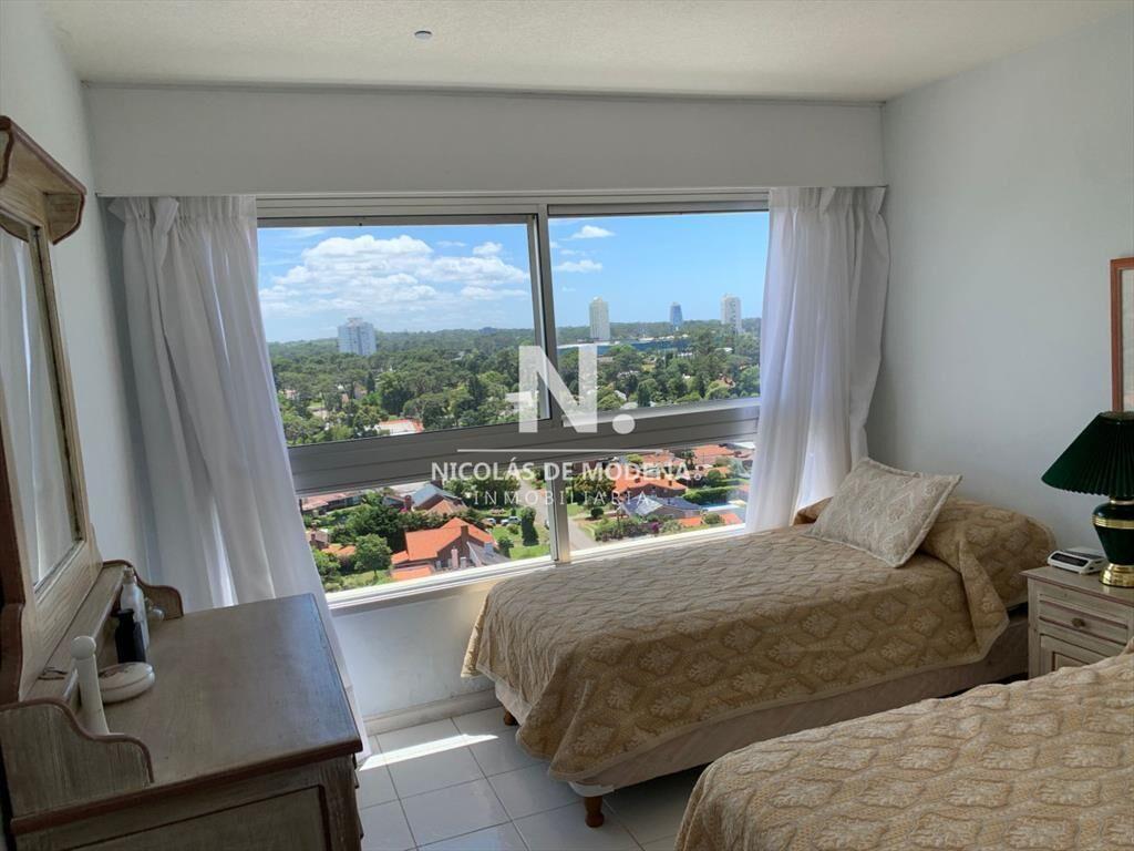 Apartamento de 2 dormitorios
