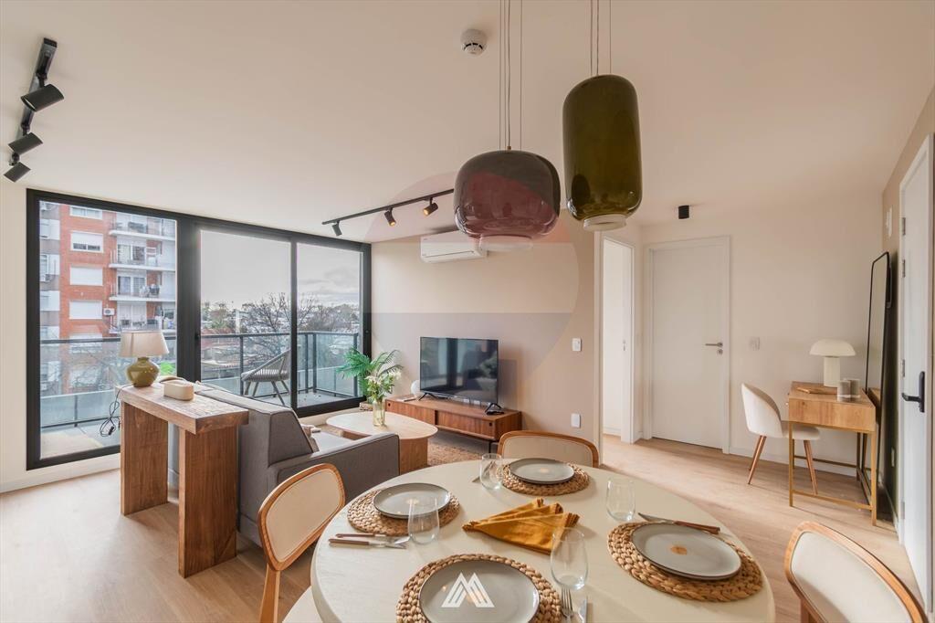 Venta Apartamento 1 Dormitorio y Garaje Blanqueada