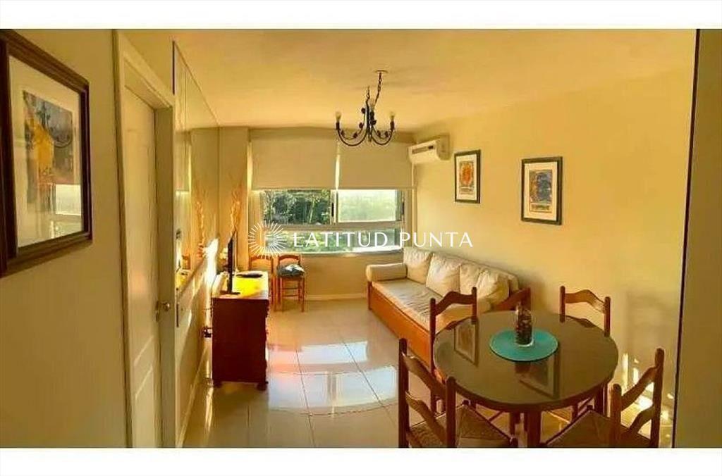 Apartamento en Roosevelt, 1 dormitorio