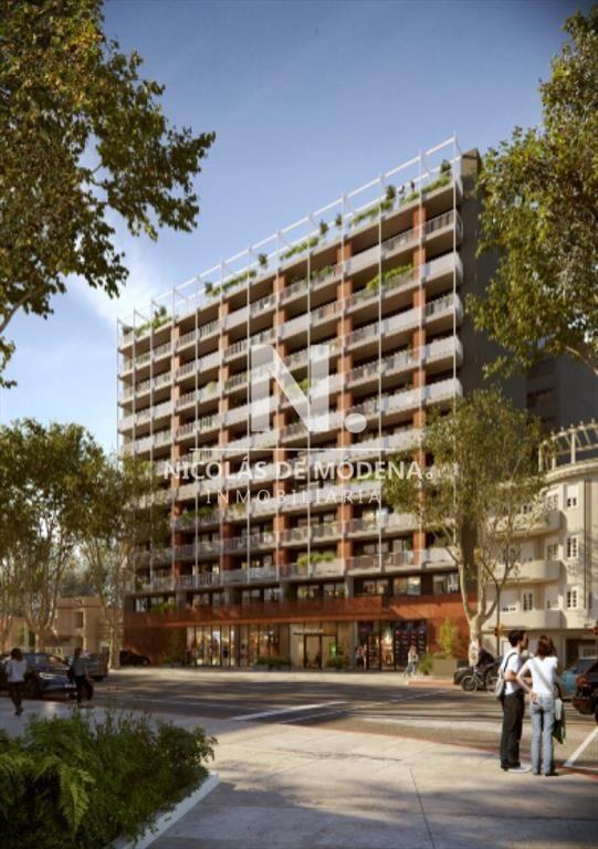 Se vende monoambiente en edificio con piscina, La