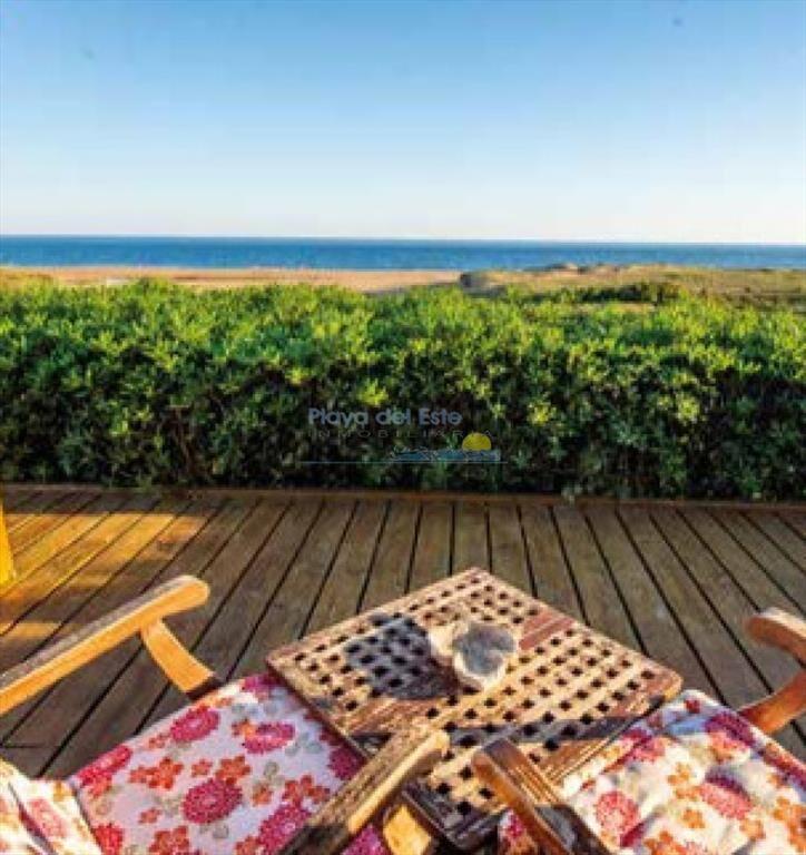 Casa en Venta en Punta ballena 5 dormitorios ,