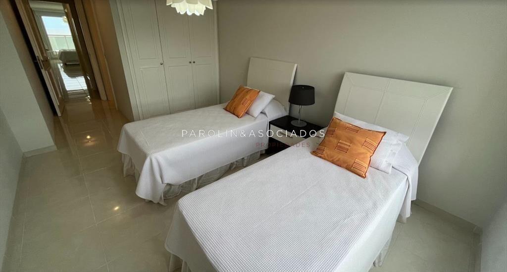 Departamento de 2 dormitorios en venta en Le del