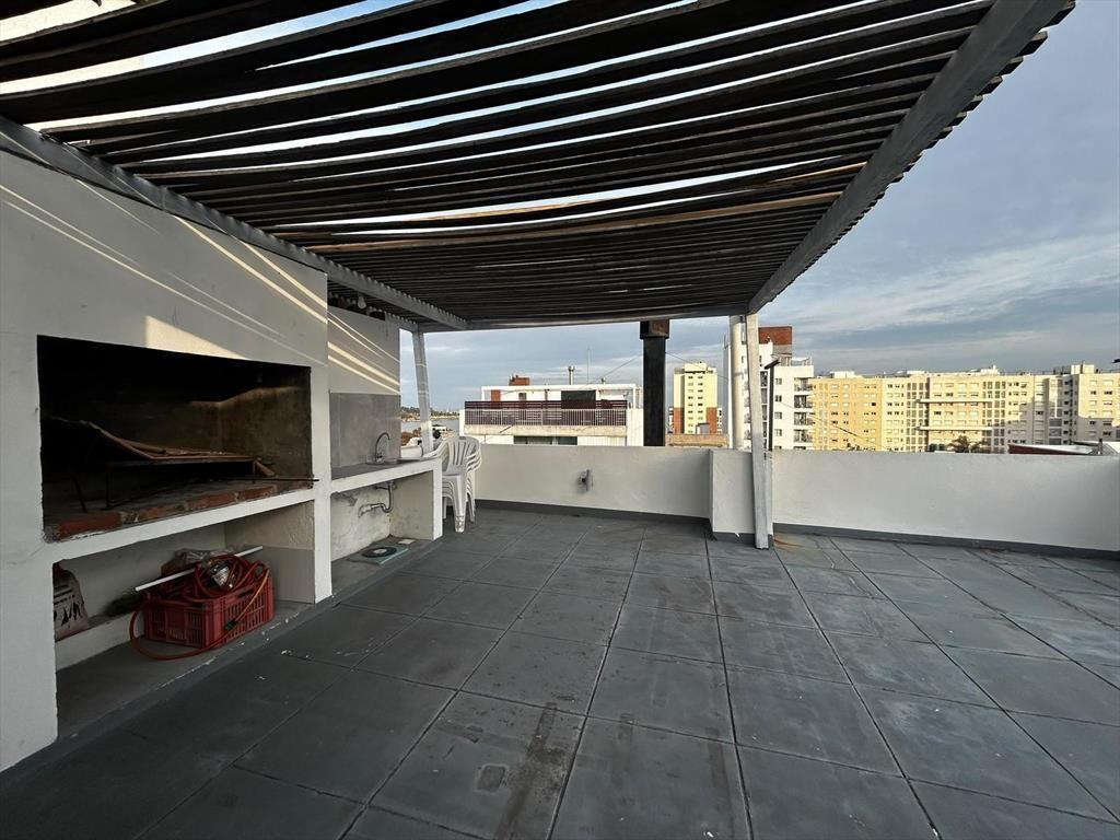 Venta Apartamento de 1 Dormitorio con terraza y azotea en P