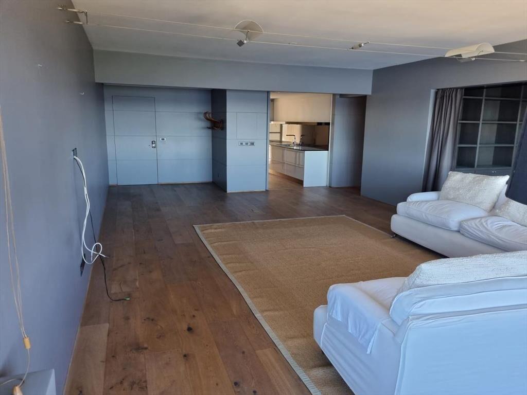 Rambla y 26, piso alto, reciclado, 171 m2, garaje !!