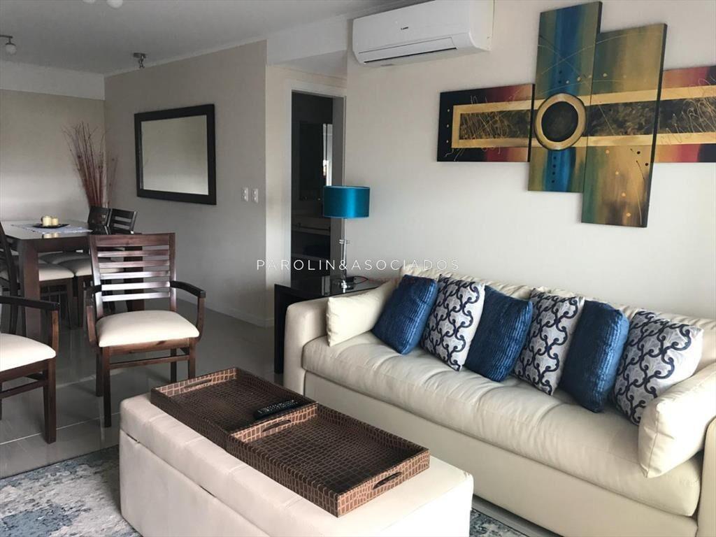 Apartamento de 2 dormitorios en venta en Wind del