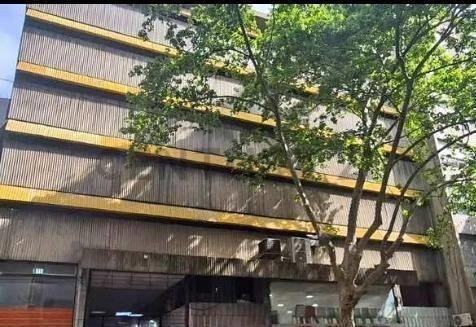 VENTA COCHERA, CENTRO ubicación estratégica y de alta Dem...