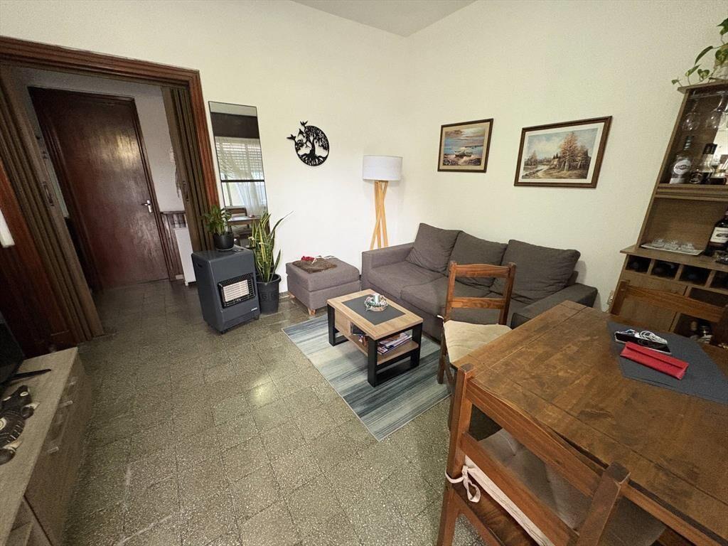 Venta de padrón único con 3 unidades con renta mas garaje en