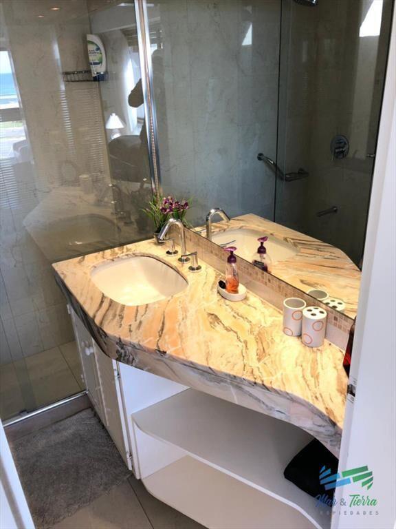 En venta.. gran oportunidad!!! piso intermedio al