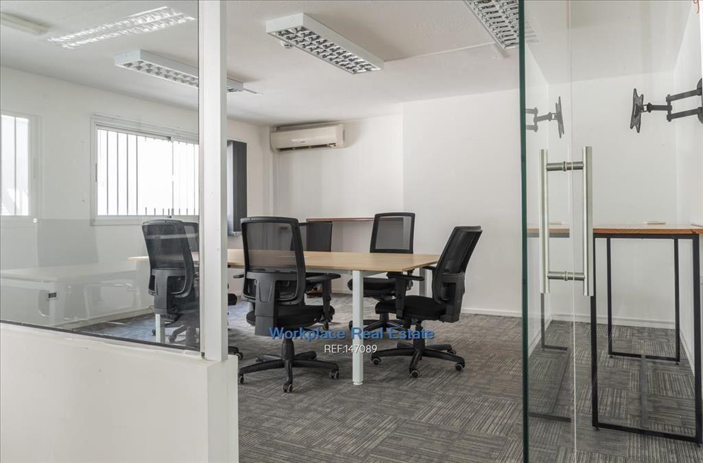 Oficina - Parque Rodó - VENTA CON RENTA