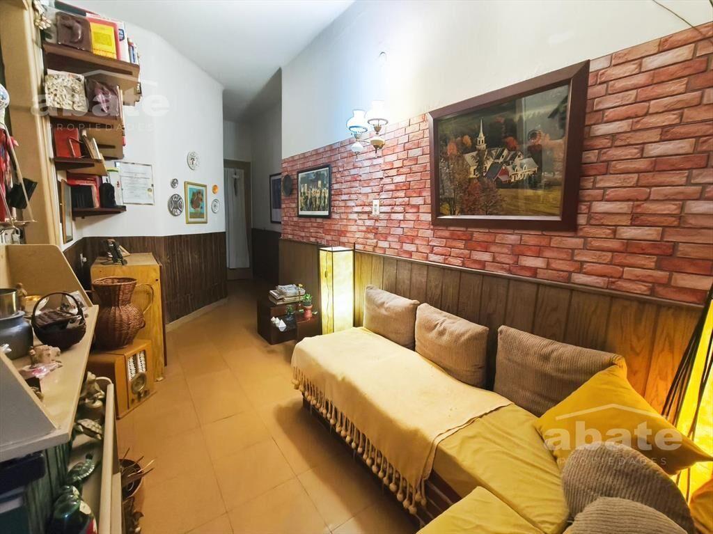 Casa en Venta en La Blanqueada, 2 dormitorios, patio y parr