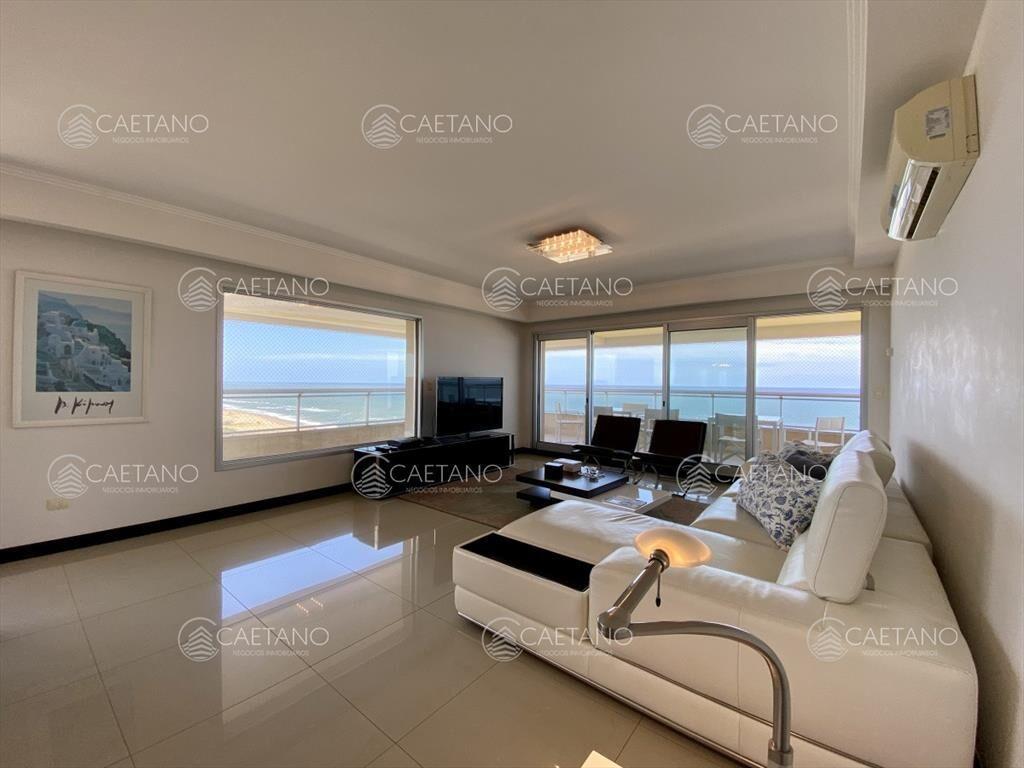 Alquiler temporario 3 dormitorios, Playa Brava -