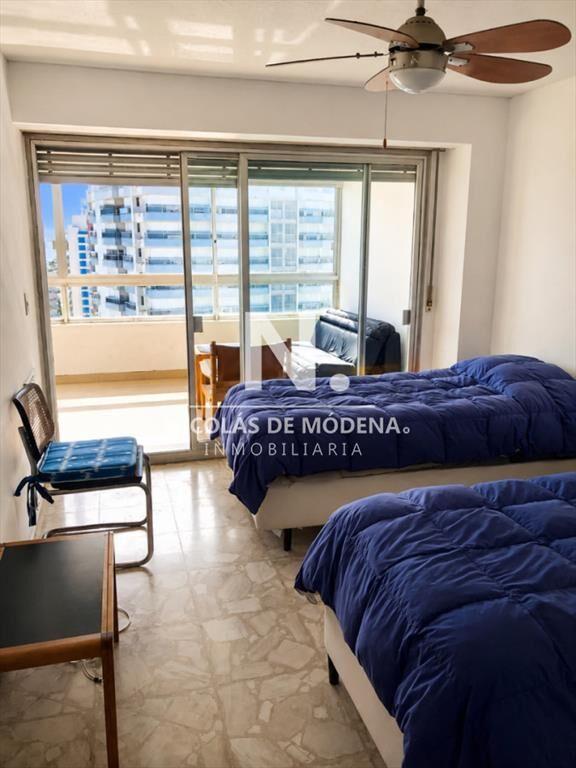 Hermoso apartamento en primera linea de 3 + en