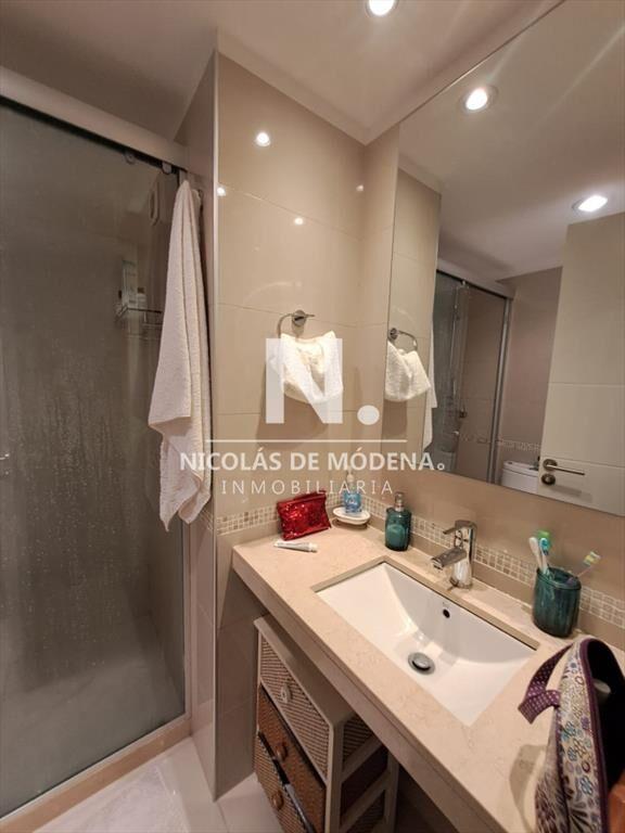 Departamento 2 dormitorios en venta en complejo