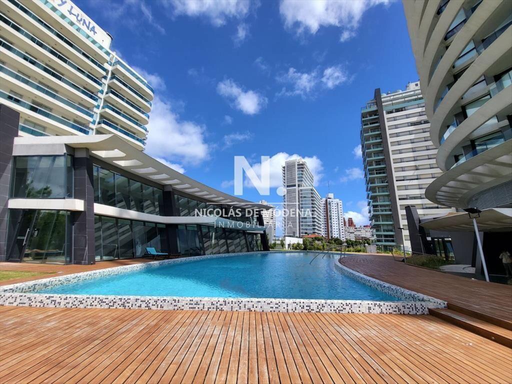 En venta apartamento a metros del mar de 1 en