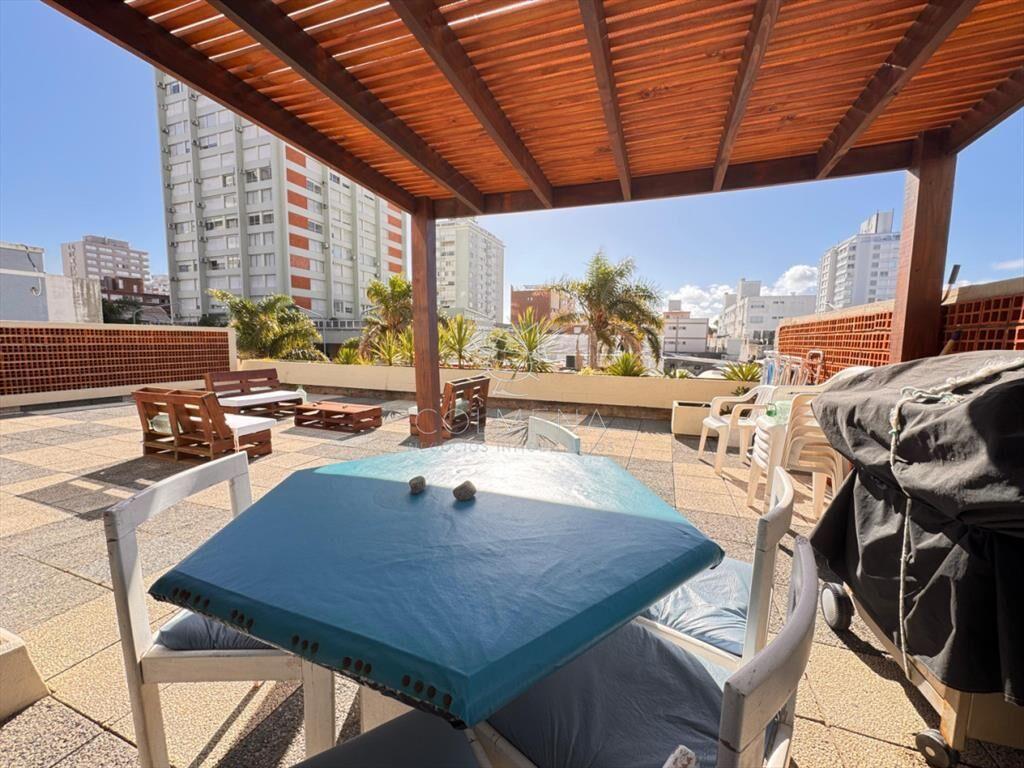 APARTAMENTO EN PLENA PENINSULA CUENTA CON TERRAZA