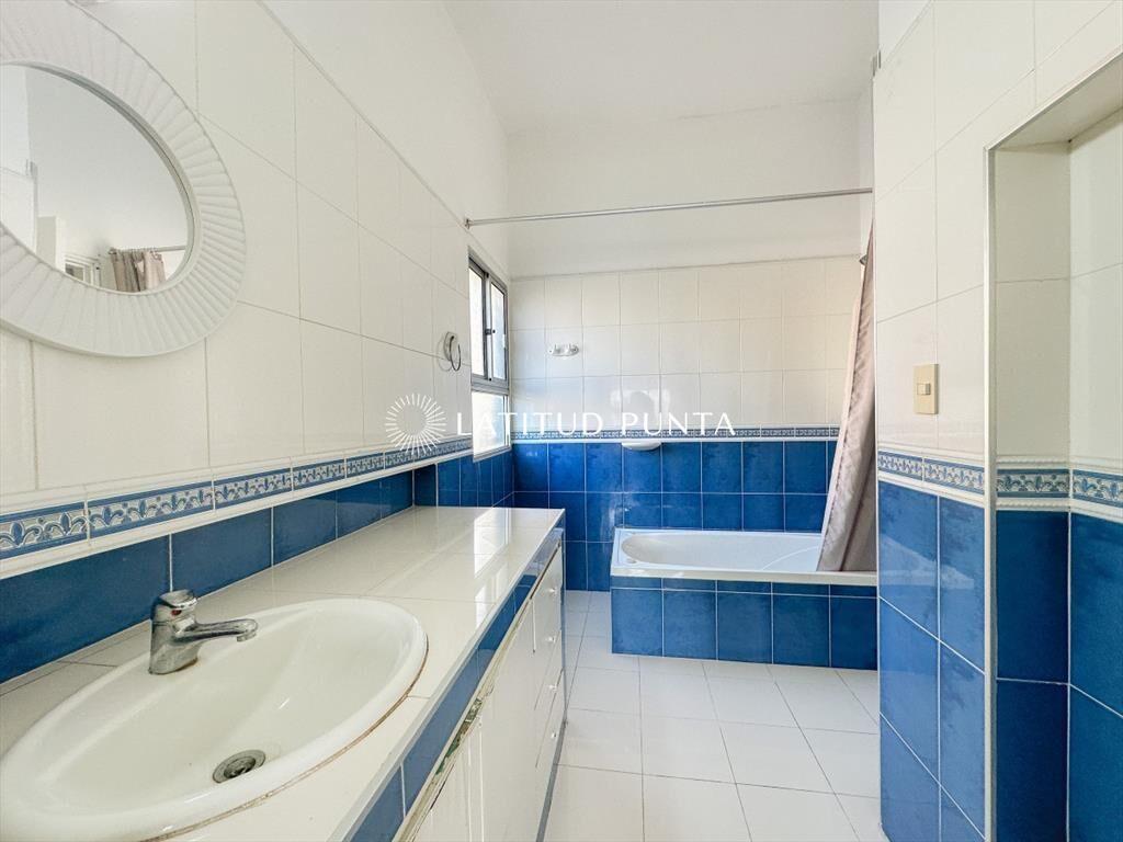 Apartamento en Península, 5 dormitorios, azotea