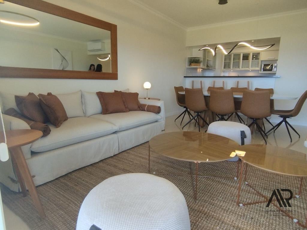 Apartamento en venta de 3 dormitorios c/ cochera en P. B...