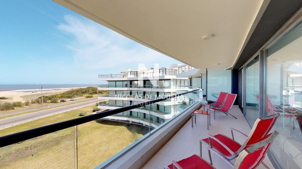 Pent house de 3 dormitorios en Suite en Edificio