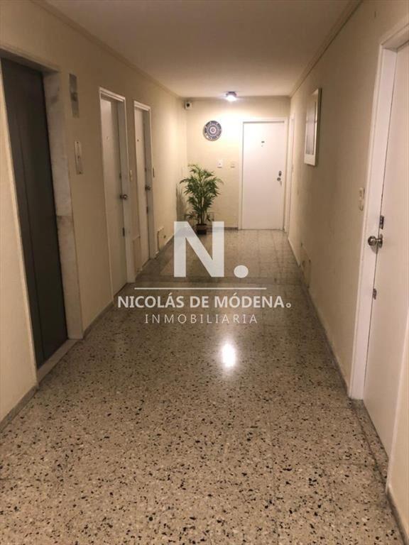 Venta Apartamento de 1 dormitorio en La sobre Av.