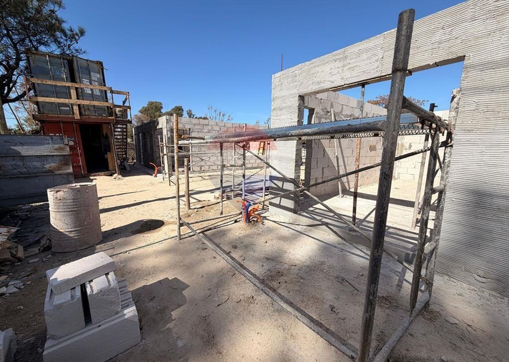 VENTA DUPLEX 2 DORM PARQUE MIRAMAR GRINDELIA II