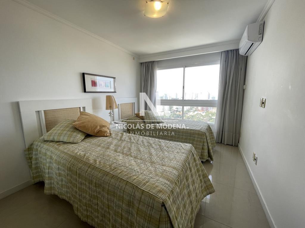 Apartamento de lujo, 3 dormitorios en suite + 2