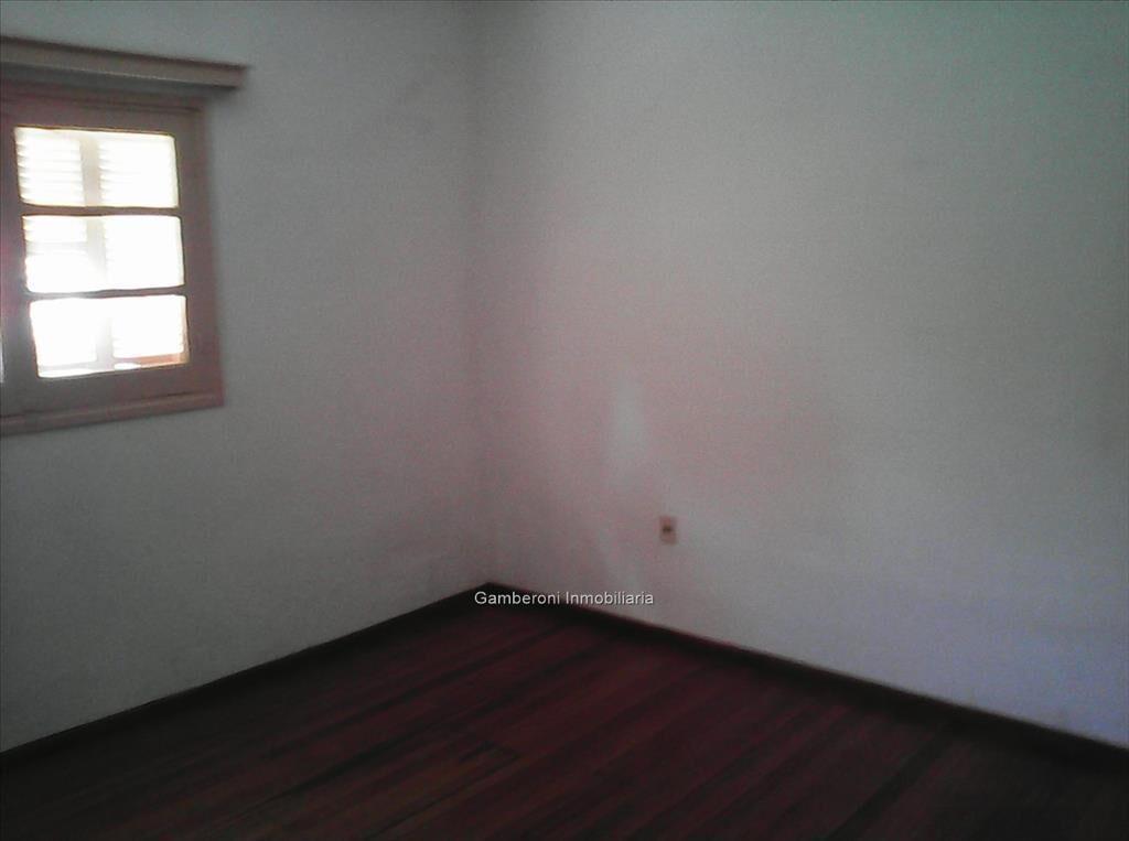 Casa a media cuadra de Av. Garzón. Alquilada