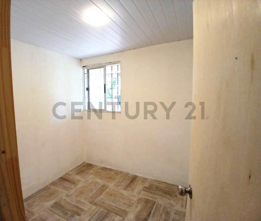 Venta/2 dormitorios/Terreno 512m2/ Edificación 150 m2/Apt...