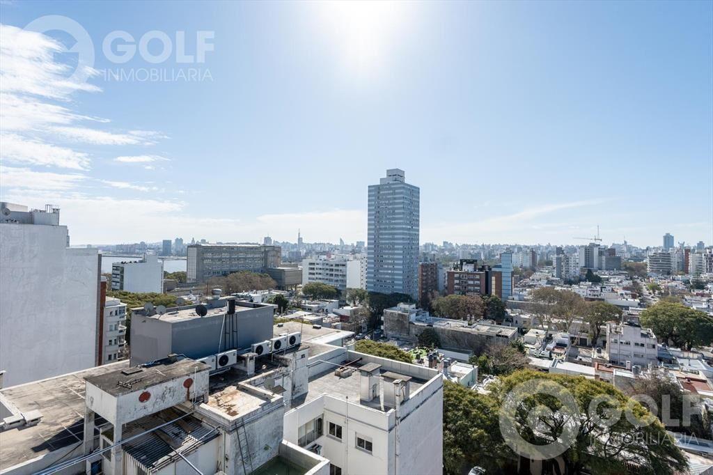 Alquiler de apartamento de 2 dormitorios con muebles y coch