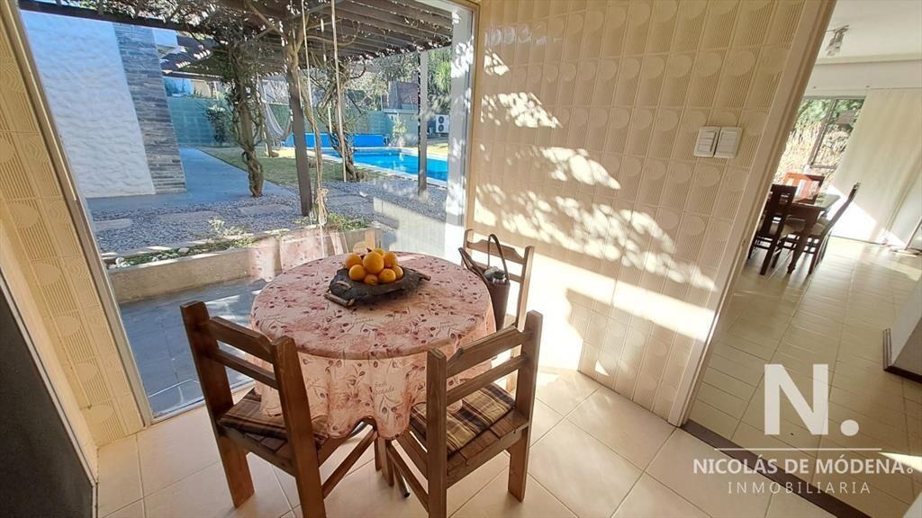 Espectacular Casa En Venta - Zona Rincón del Indio. Ref. 6