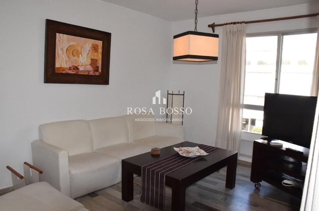 Apartamento en Peninsula, 3 dormitorios *