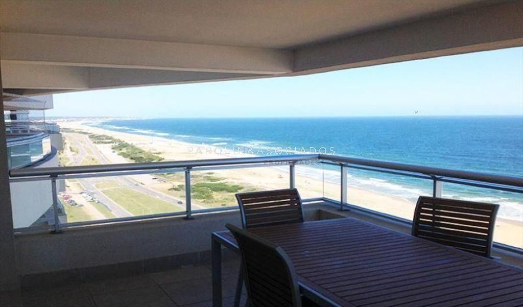 Apartamento en venta en Tiburón III, Punta del