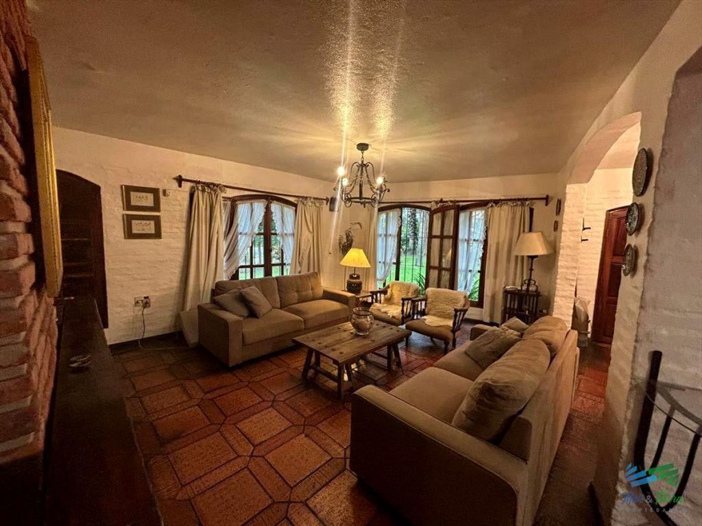 Casa en Pinares, 3 dormitorios *