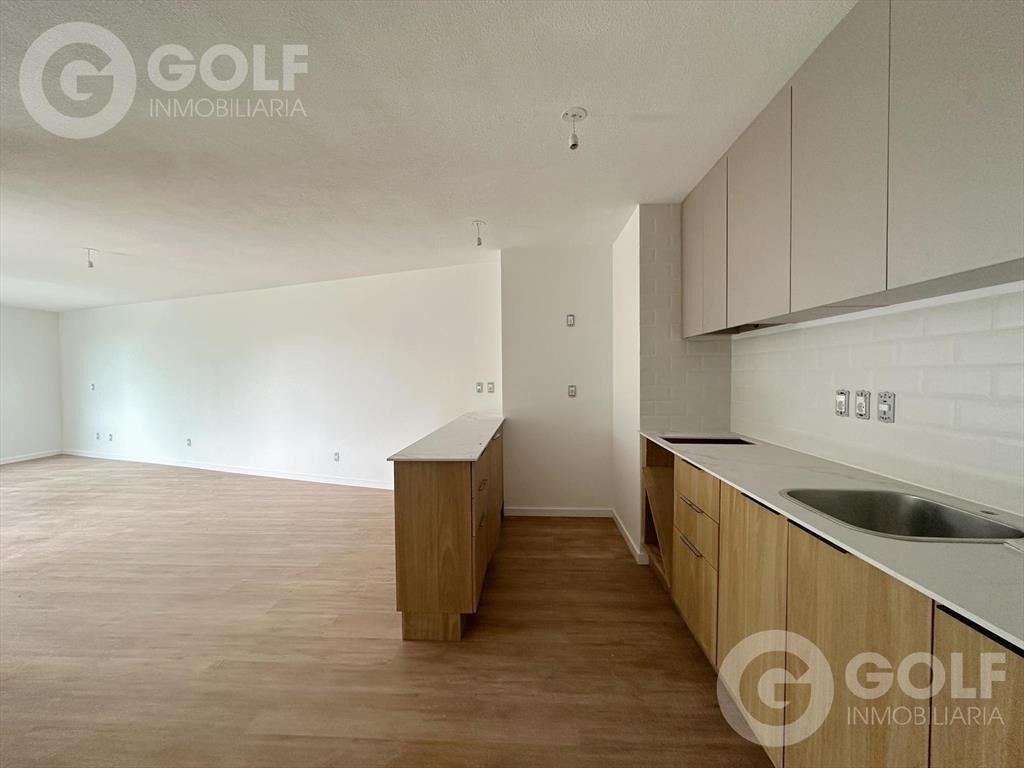 Venta de Loft al frente en Pocitos