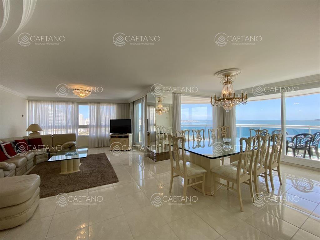 Venta apartamento 3 dormitorios. Playa mansa, del
