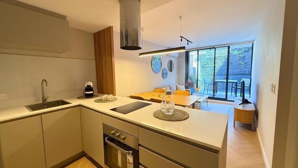 Venta Apartamento Buceo 2 dormitorios 2 baños garaje a estr