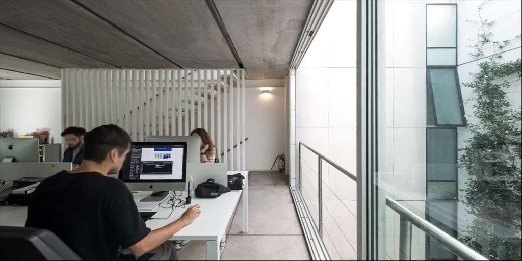- ALQUILER - OFICINA - EDIFICIO - CORDÓN -