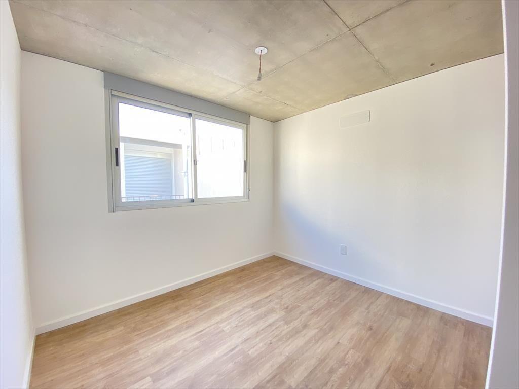 Venta apartamento con renta 1 dormitorio en La Comercial