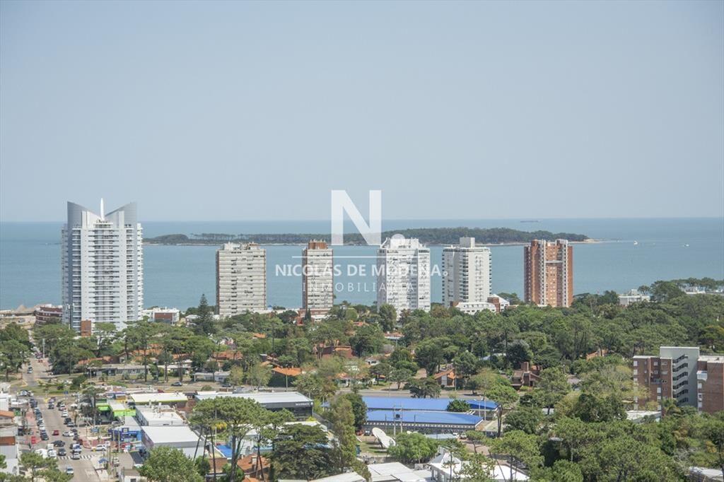 Apartamento de 2 dormitorio en Edificio Gala , ,