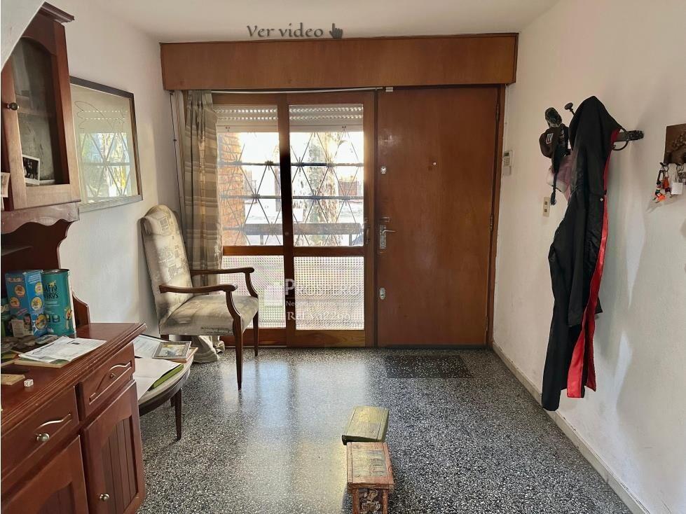 VA2299/P/1 venta casa 3 dormLa comercialcochera/patio